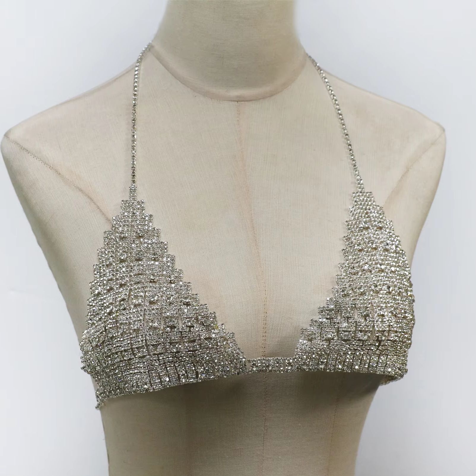 1 Pezzo Catena per il Corpo da - Body Jewelry Chest recensione e prezzo