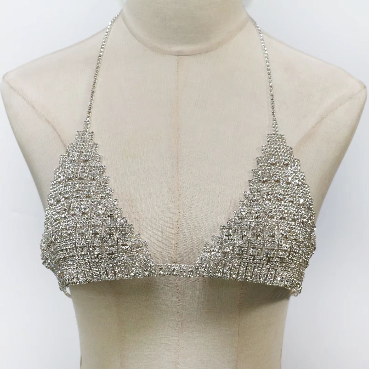 1 Pezzo Catena per il Corpo da - Body Jewelry Chest recensione e prezzo
